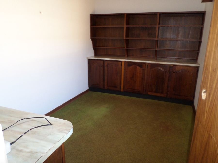 5 Bedroom Property for Sale in Ventersdorp North West